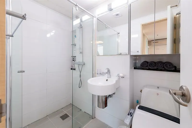 J House Seoul Station Appartement